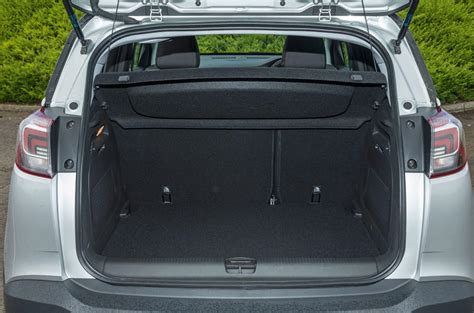 vauxhall crossland x boot size.